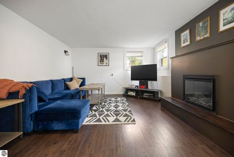 Tiny photo for 221 W Fifteenth Street, Traverse City, MI 49684 (MLS # 1939916)