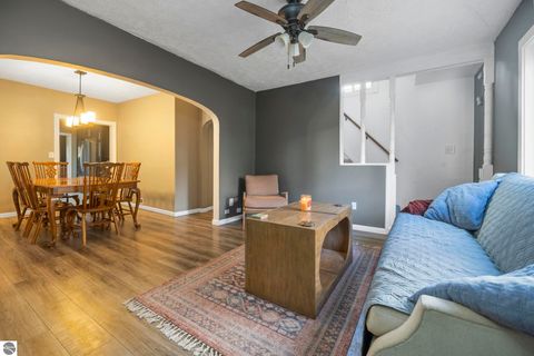 Tiny photo for 221 W Fifteenth Street, Traverse City, MI 49684 (MLS # 1939916)