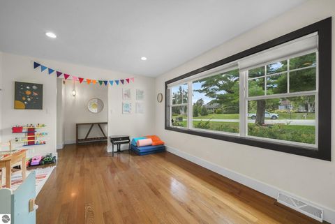 Tiny photo for 8122 Bay East Court, Traverse City, MI 49686 (MLS # 1938123)