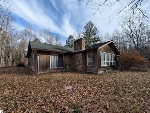 Tiny photo for 3895 Ellison Road, Standish, MI 48658 (MLS # 1940866)