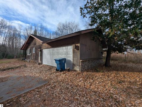 Tiny photo for 3895 Ellison Road, Standish, MI 48658 (MLS # 1940866)