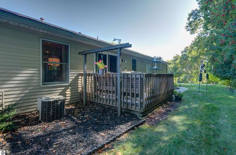 Tiny photo for 7177 Cherrywood Court, Traverse City, MI 49686 (MLS # 1939332)