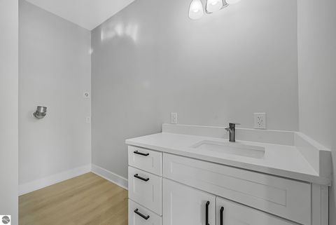 Tiny photo for 1713 Vanderlip Road, Traverse City, MI 49686 (MLS # 1941294)