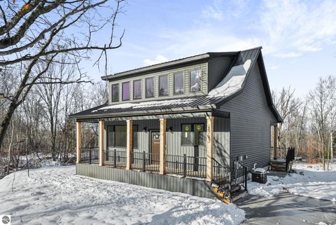 Tiny photo for 1713 Vanderlip Road, Traverse City, MI 49686 (MLS # 1941294)