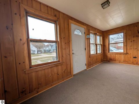 Tiny photo for 822 N River Avenue, Alma, MI 48881 (MLS # 1940666)