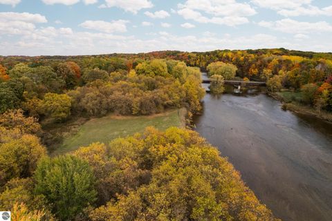 Tiny photo for 20405 Mack, Big Rapids, MI 49307 (MLS # 1939737)