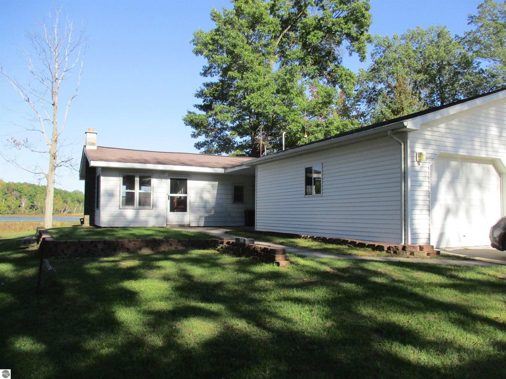 Photo of 5412 Birch Haven Drive, Mecosta, MI 49322 (MLS # 1938859)