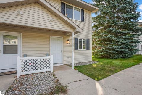 Tiny photo for 3808 Vale Drive, Traverse City, MI 49686 (MLS # 1939312)