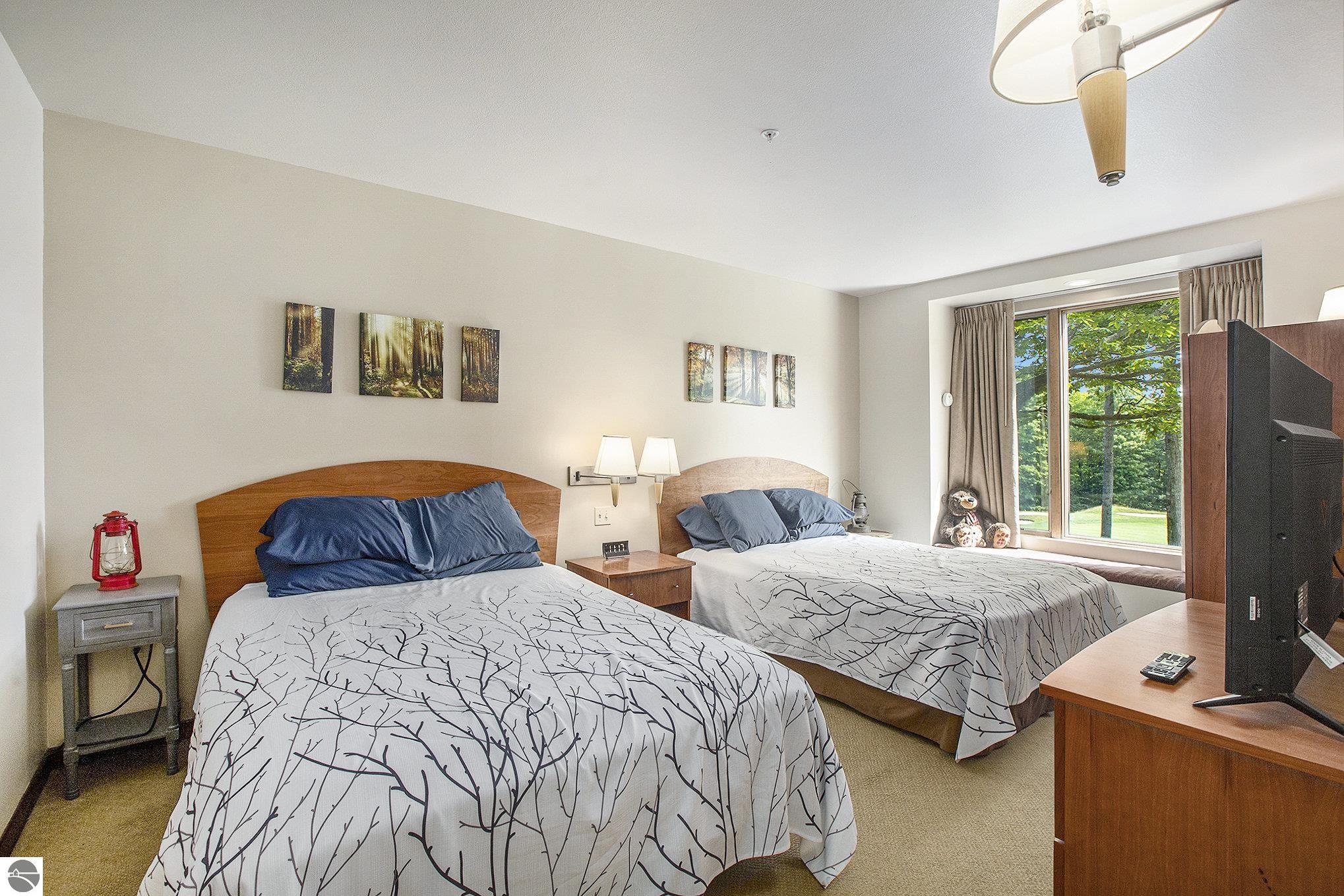 Bellaire, Michigan 49615, United States, 1 Bedroom Bedrooms, ,1 BathroomBathrooms,Residential,Active,181011