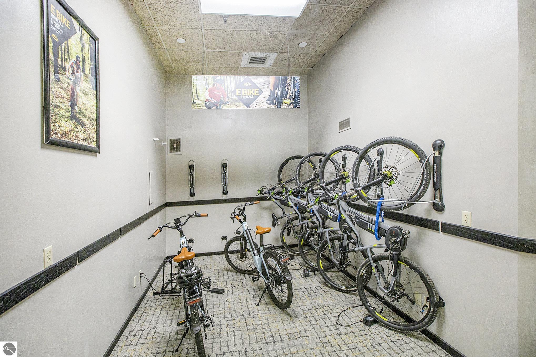 Bellaire, Michigan 49615, United States, 1 Bedroom Bedrooms, ,1 BathroomBathrooms,Residential,Active,181011