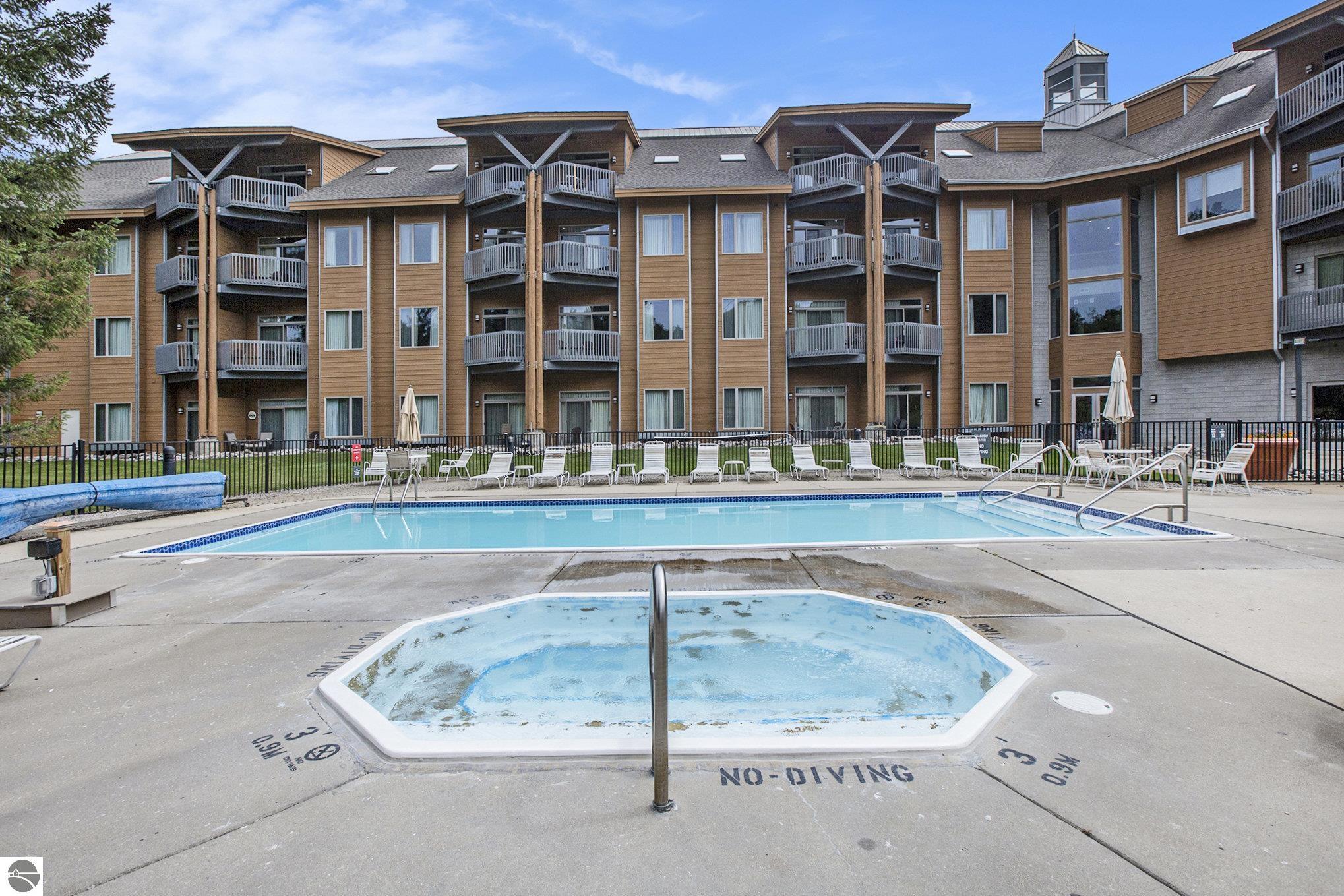 Bellaire, Michigan 49615, United States, 1 Bedroom Bedrooms, ,1 BathroomBathrooms,Residential,Active,181011