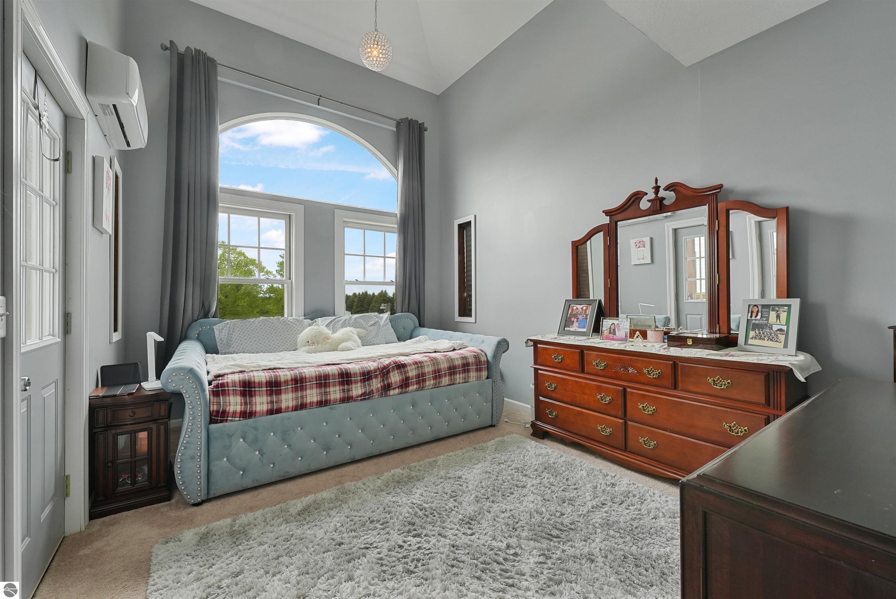 Fife Lake, Michigan 49633, United States, 6 Bedrooms Bedrooms, ,5 BathroomsBathrooms,Residential,Active,151298