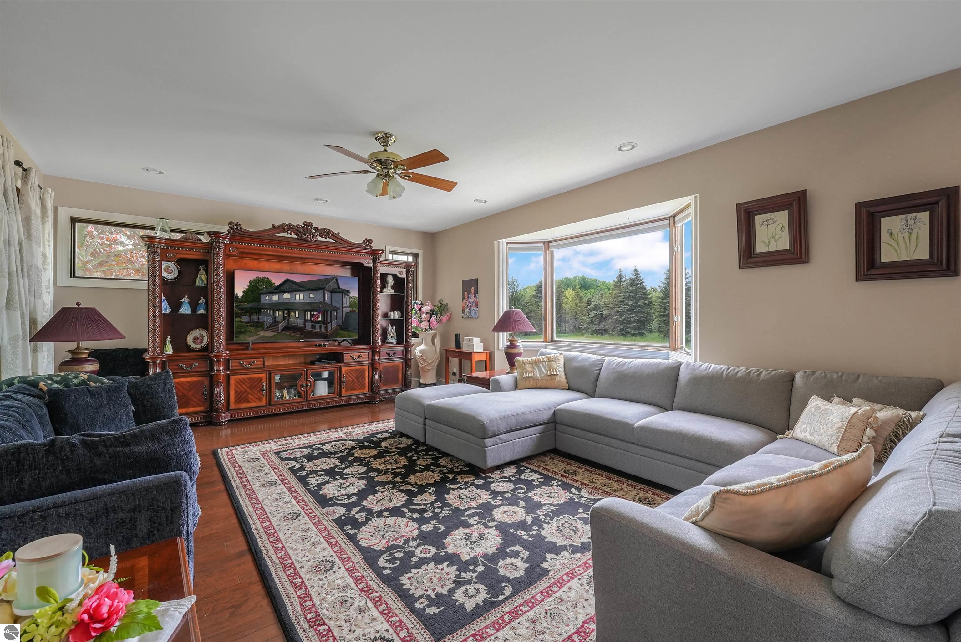 Fife Lake, Michigan 49633, United States, 6 Bedrooms Bedrooms, ,5 BathroomsBathrooms,Residential,Active,151298