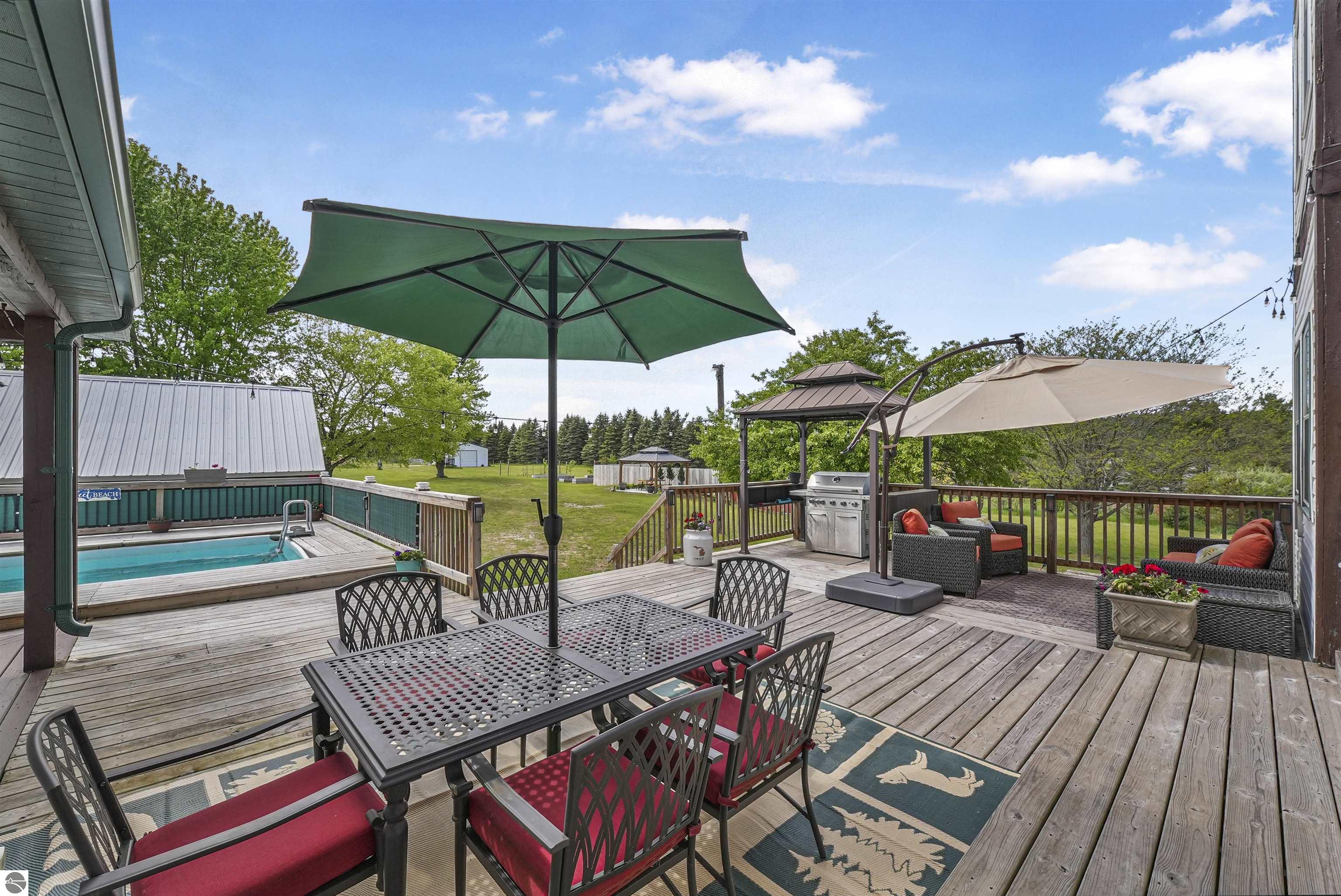 Fife Lake, Michigan 49633, United States, 6 Bedrooms Bedrooms, ,5 BathroomsBathrooms,Residential,Active,151298