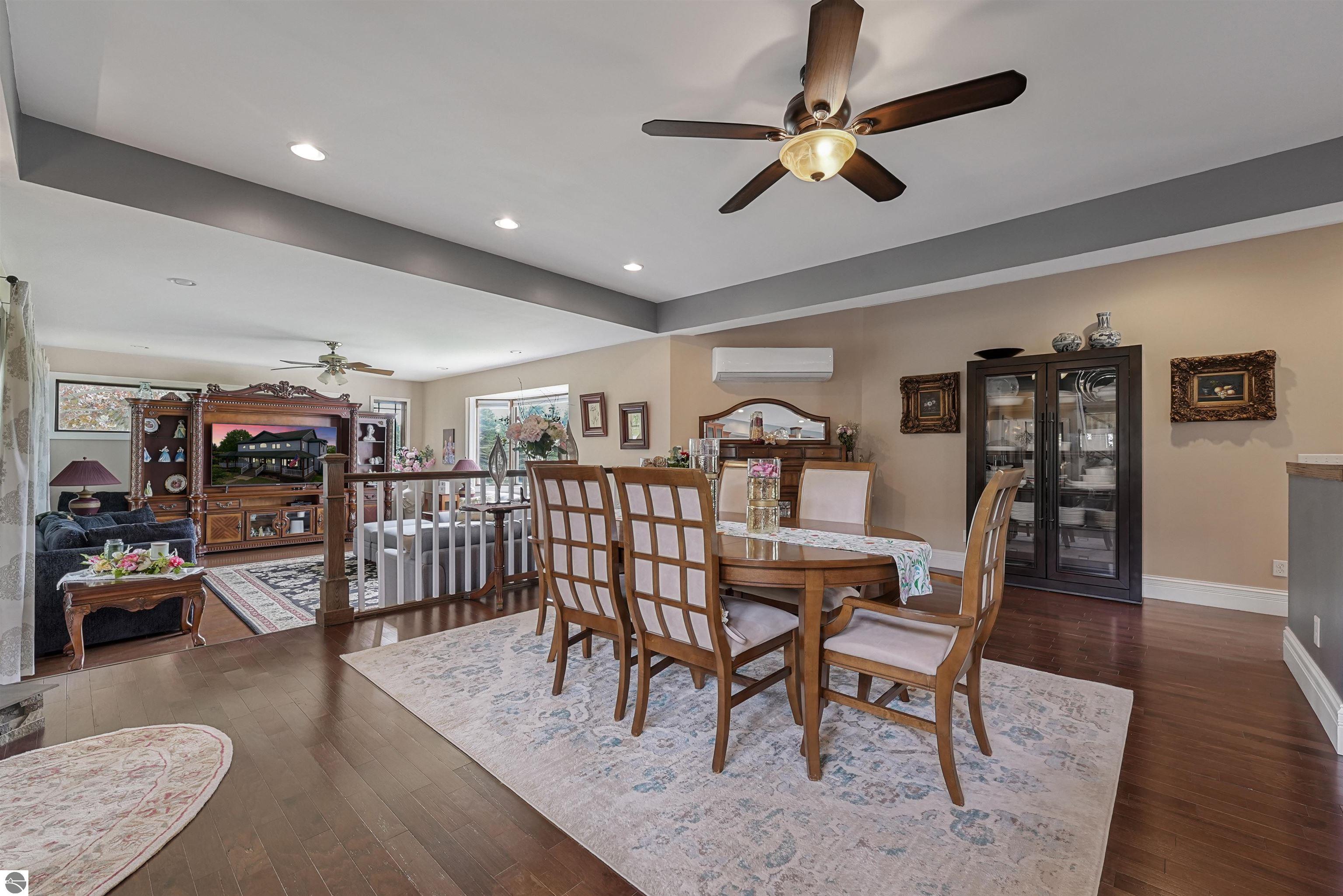 Fife Lake, Michigan 49633, United States, 6 Bedrooms Bedrooms, ,5 BathroomsBathrooms,Residential,Active,151298