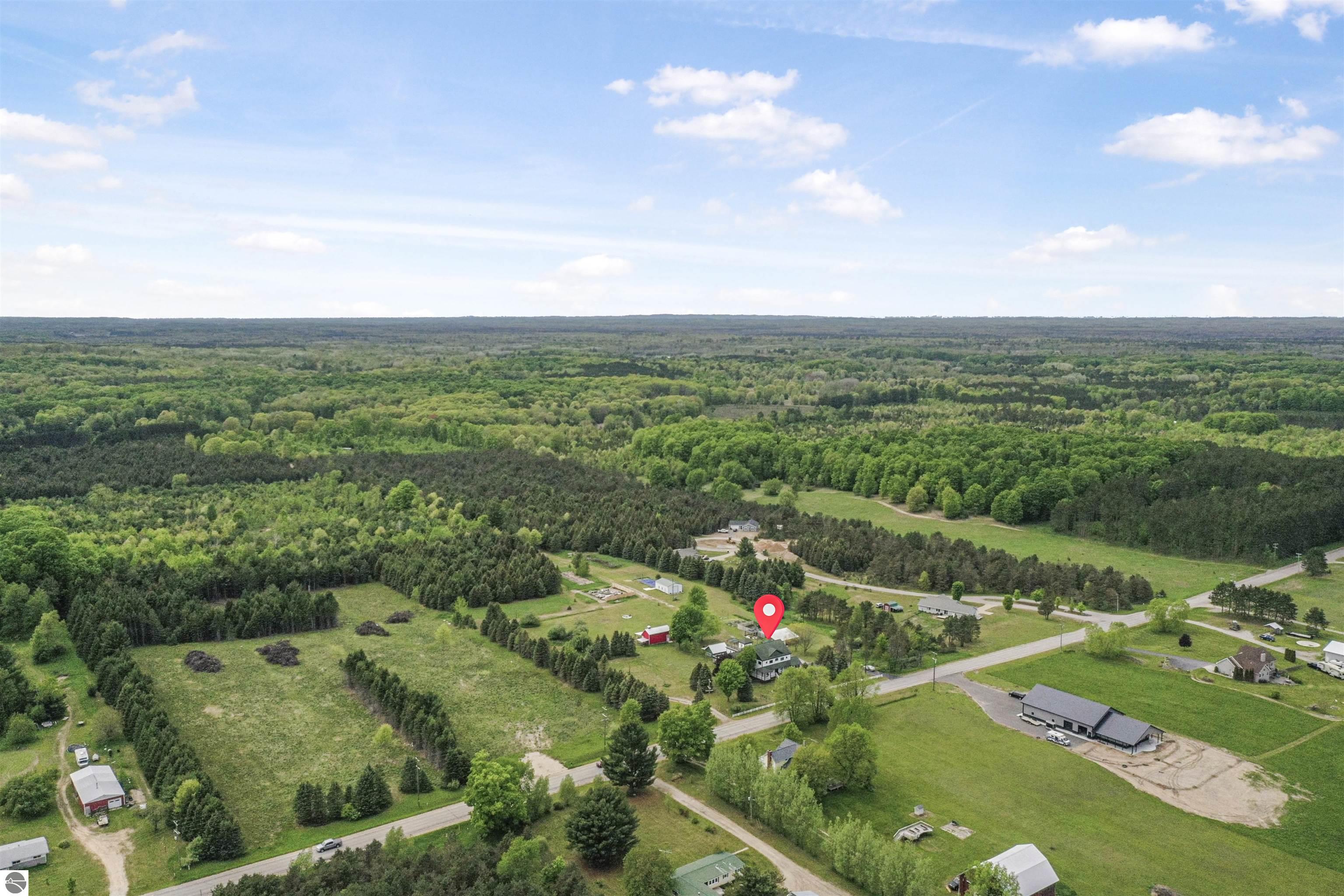 Fife Lake, Michigan 49633, United States, 6 Bedrooms Bedrooms, ,5 BathroomsBathrooms,Residential,Active,151298