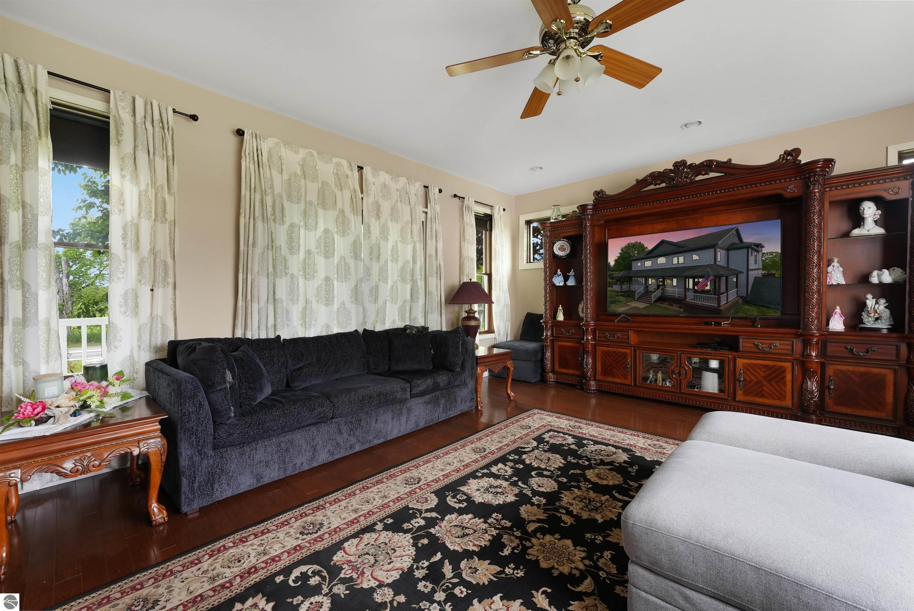 Fife Lake, Michigan 49633, United States, 6 Bedrooms Bedrooms, ,5 BathroomsBathrooms,Residential,Active,151298