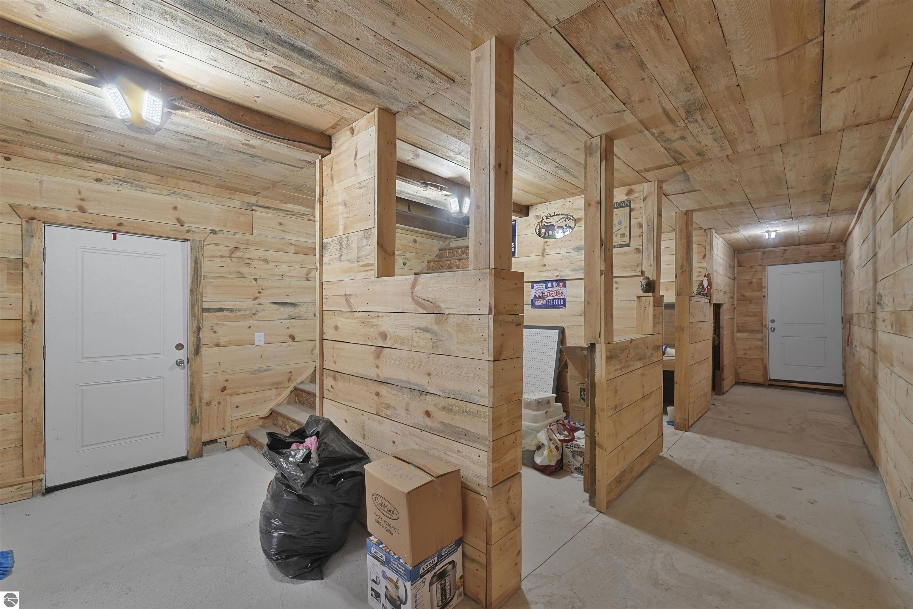 Fife Lake, Michigan 49633, United States, 6 Bedrooms Bedrooms, ,5 BathroomsBathrooms,Residential,Active,151298