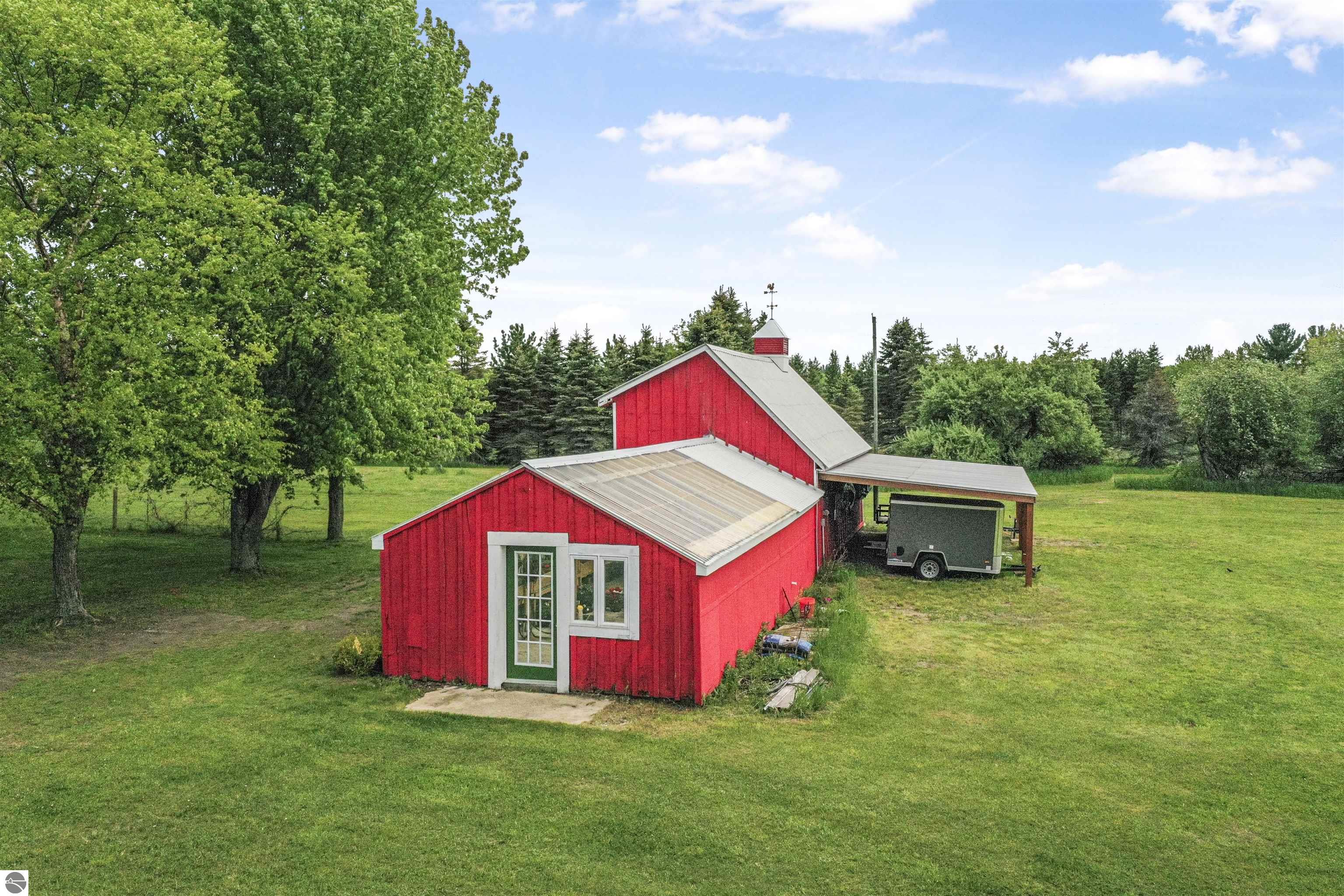 Fife Lake, Michigan 49633, United States, 6 Bedrooms Bedrooms, ,5 BathroomsBathrooms,Residential,Active,151298