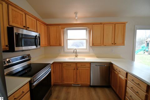 Tiny photo for 7155 Applewood Drive, Charlevoix, MI 49720 (MLS # 1940648)