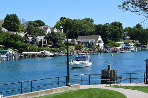 Tiny photo for 7155 Applewood Drive, Charlevoix, MI 49720 (MLS # 1940648)