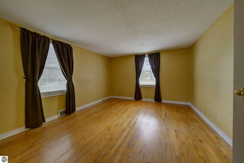 Tiny photo for 624 Fenton Street, Kingsley, MI 49649 (MLS # 1940103)