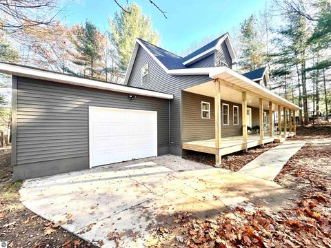 Tiny photo for 2757 Fashion Avenue, Interlochen, MI 49643 (MLS # 1940707)