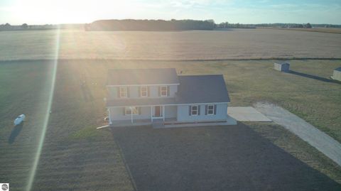 Tiny photo for 8480 S Summerton Road, Shepherd, MI 48883 (MLS # 1939396)