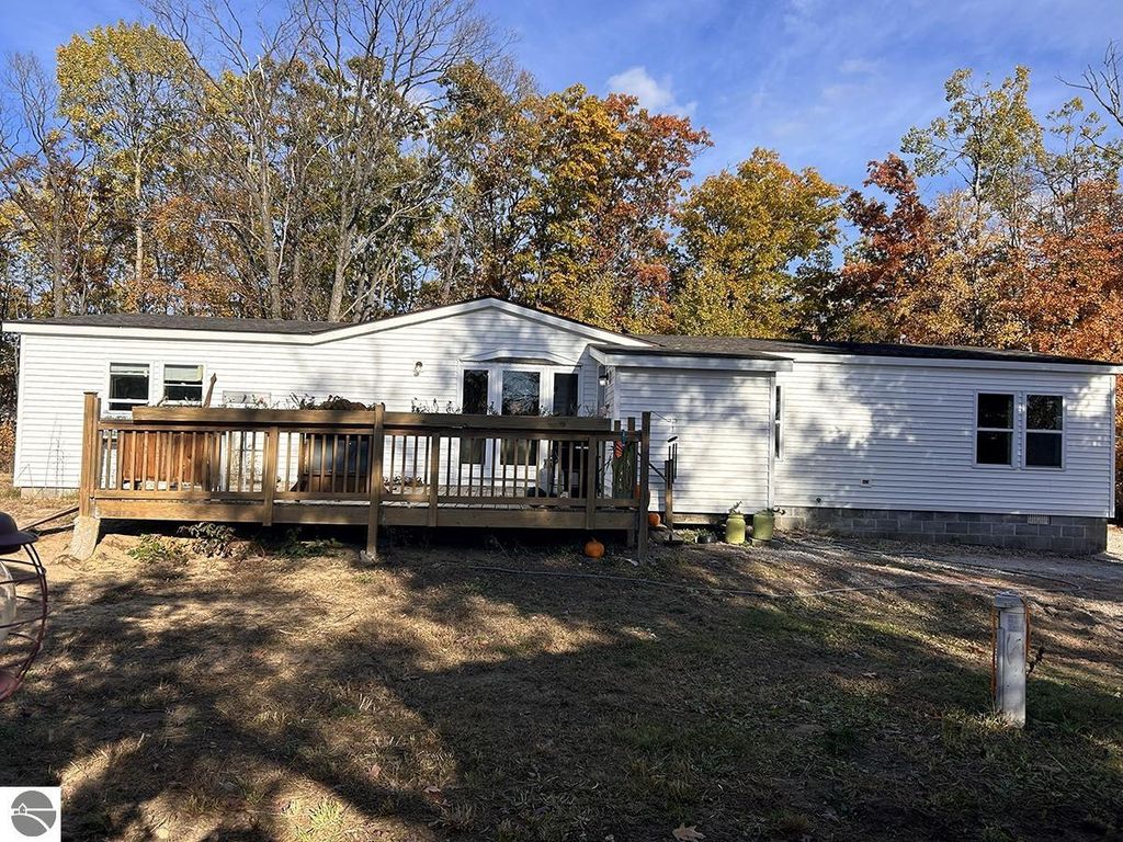 Photo of 5885 S Mt Tom Road, Rose City, MI 48654 (MLS # 1940121)