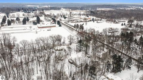 Tiny photo for 11401 Hibner Road, Hartland, MI 48353 (MLS # 1941085)