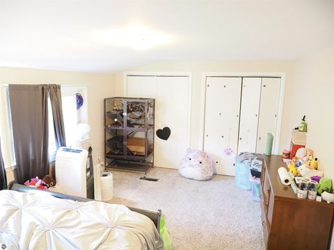 Tiny photo for 811 N River Avenue, Alma, MI 48801 (MLS # 1939553)