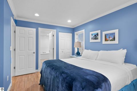 Tiny photo for 1995 US-31 N #220, Traverse City, MI 49686 (MLS # 1940976)