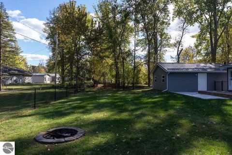 Tiny photo for 1308 Woodland Street, Clare, MI 48617 (MLS # 1939513)
