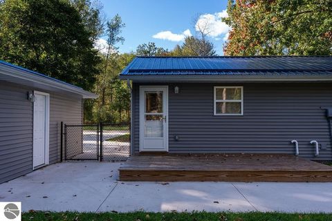 Tiny photo for 1308 Woodland Street, Clare, MI 48617 (MLS # 1939513)