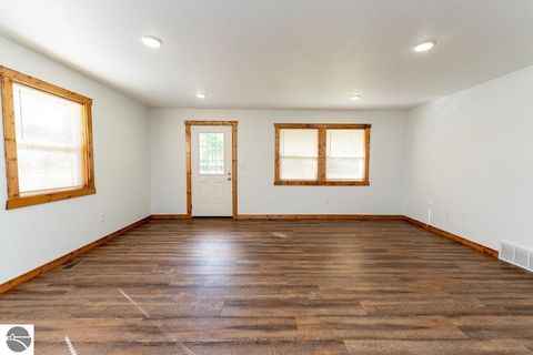 Tiny photo for 1308 Woodland Street, Clare, MI 48617 (MLS # 1939513)