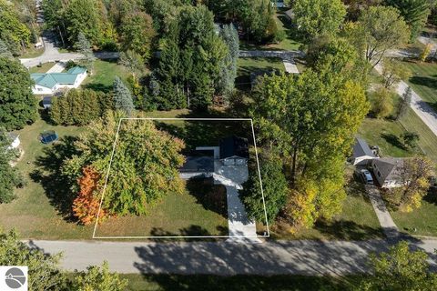 Tiny photo for 1308 Woodland Street, Clare, MI 48617 (MLS # 1939513)
