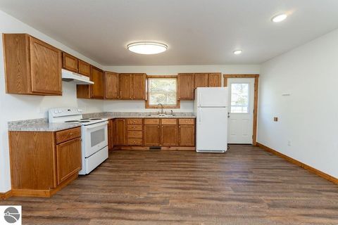 Tiny photo for 1308 Woodland Street, Clare, MI 48617 (MLS # 1939513)