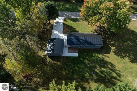 Tiny photo for 1308 Woodland Street, Clare, MI 48617 (MLS # 1939513)