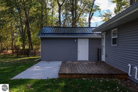 Tiny photo for 1308 Woodland Street, Clare, MI 48617 (MLS # 1939513)