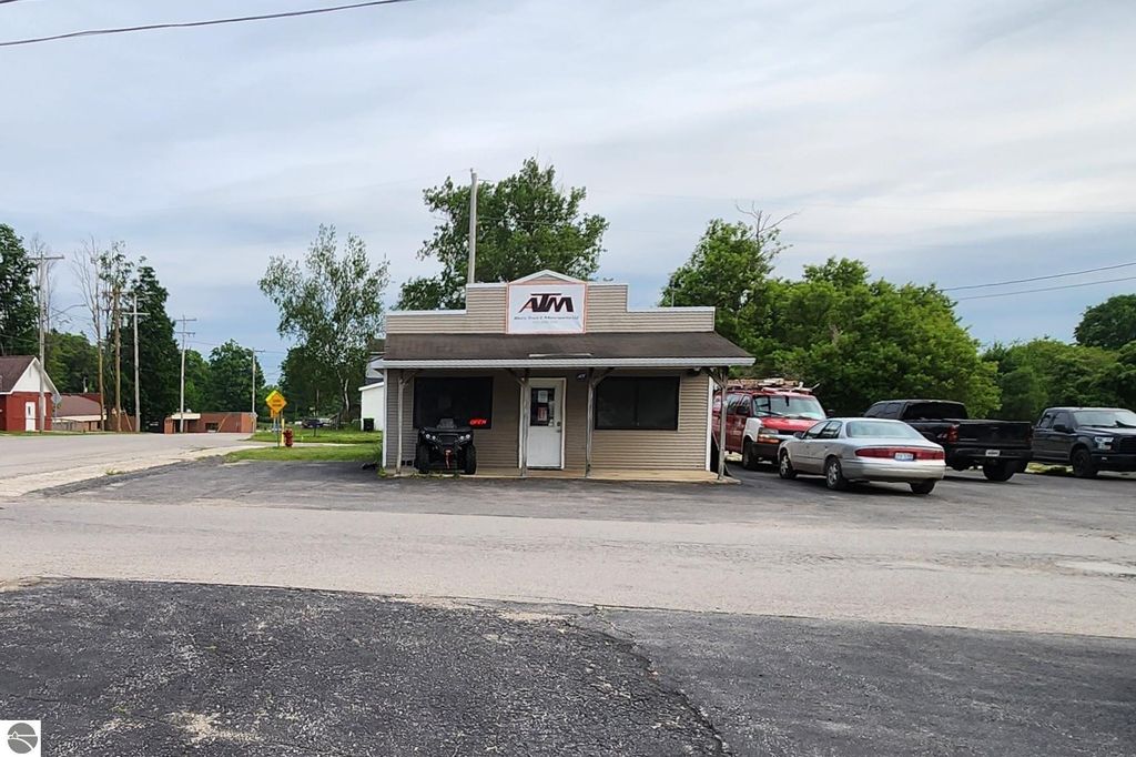 Photo of 116 S Wexford Avenue, Buckley, MI 49620 (MLS # 1935213)