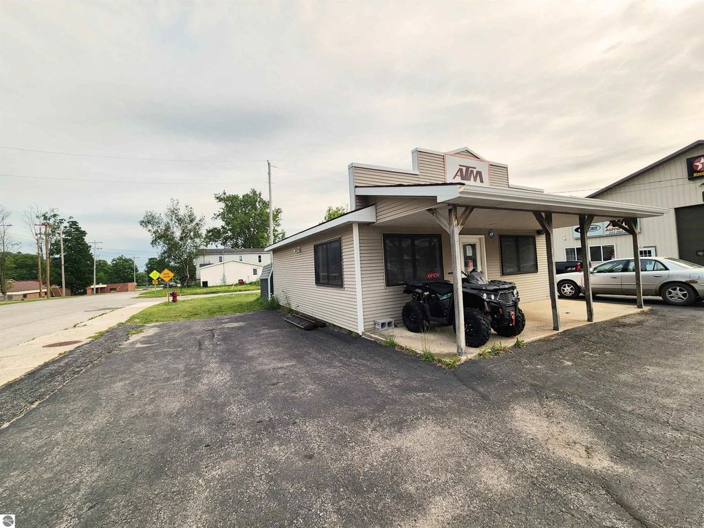 Photo of 116 S Wexford Avenue, Buckley, MI 49620 (MLS # 1935213)