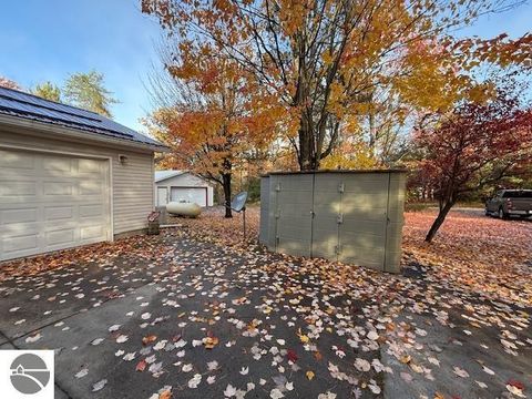 Tiny photo for 10526 County Road 502, Roscommon, MI 48653 (MLS # 1939951)