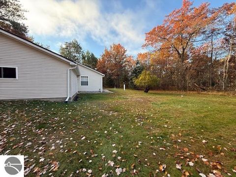 Tiny photo for 10526 County Road 502, Roscommon, MI 48653 (MLS # 1939951)
