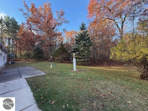Tiny photo for 10526 County Road 502, Roscommon, MI 48653 (MLS # 1939951)