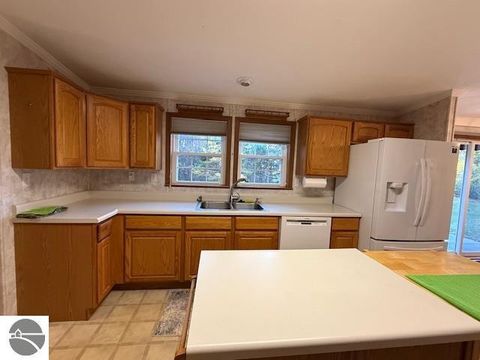 Tiny photo for 10526 County Road 502, Roscommon, MI 48653 (MLS # 1939951)