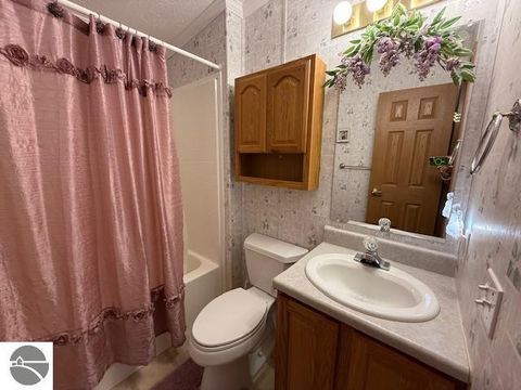 Tiny photo for 10526 County Road 502, Roscommon, MI 48653 (MLS # 1939951)