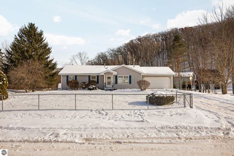 Tiny photo for 13781 Bayview Drive, Traverse City, MI 49684 (MLS # 1941081)