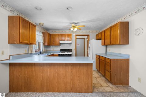 Tiny photo for 13781 Bayview Drive, Traverse City, MI 49684 (MLS # 1941081)