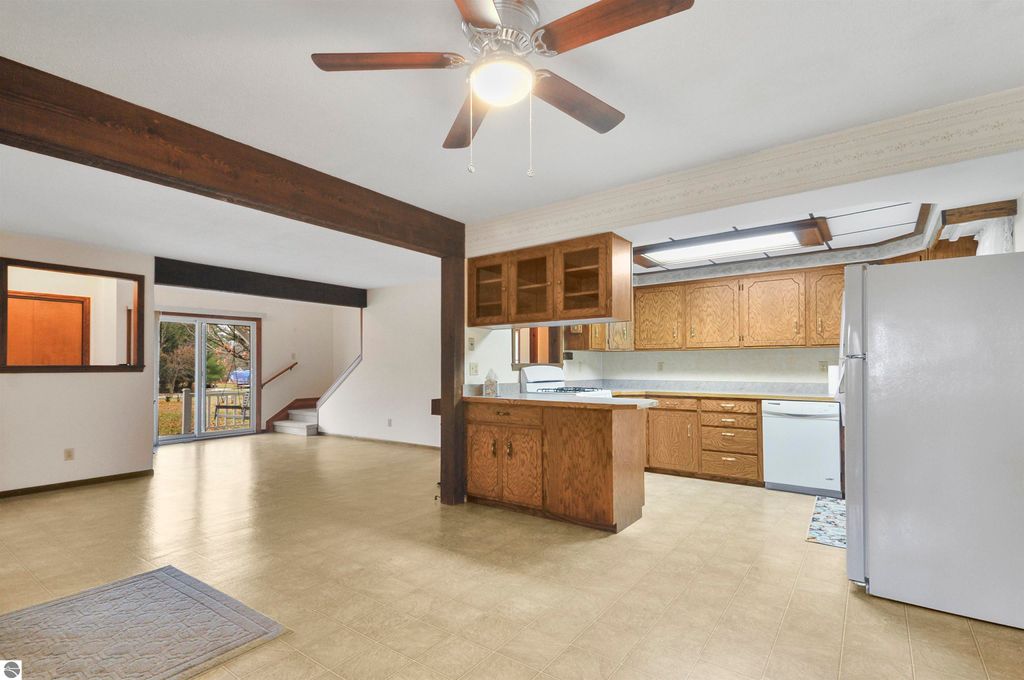 Photo of 419 5th Street, Marion, MI 49665 (MLS # 1940472)