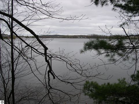 Tiny photo for 1597 Edgewater Ridge, Traverse City, MI 49684 (MLS # 1916486)